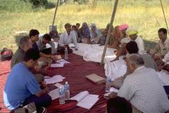 Assessing degradation and conservation together with stakeholders