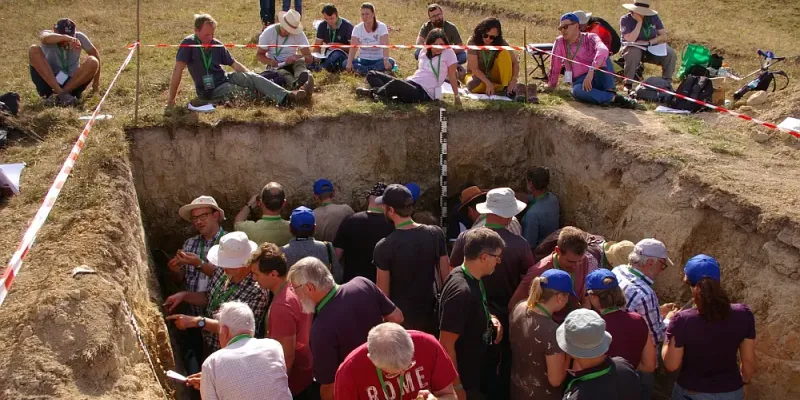 Figure 1: Annual field workshops are organized for testing and further development of the WRB system (image: WRB workoing group in Romania, 2018). 